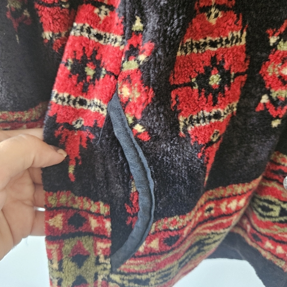 Tsunami aztec jacket - Picture 5 of 8